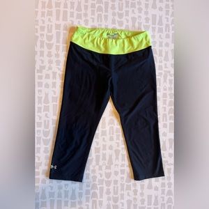 Under Armour women neon green black cropped yoga pants.